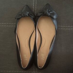 EUC - J Jill Black Flats